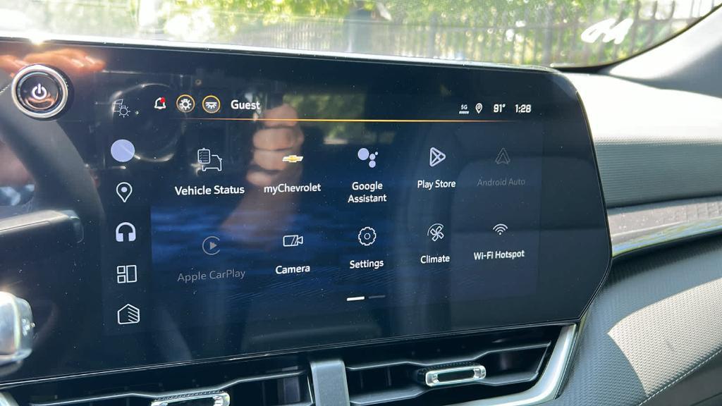 new 2026 Chevrolet Equinox car, priced at $35,255