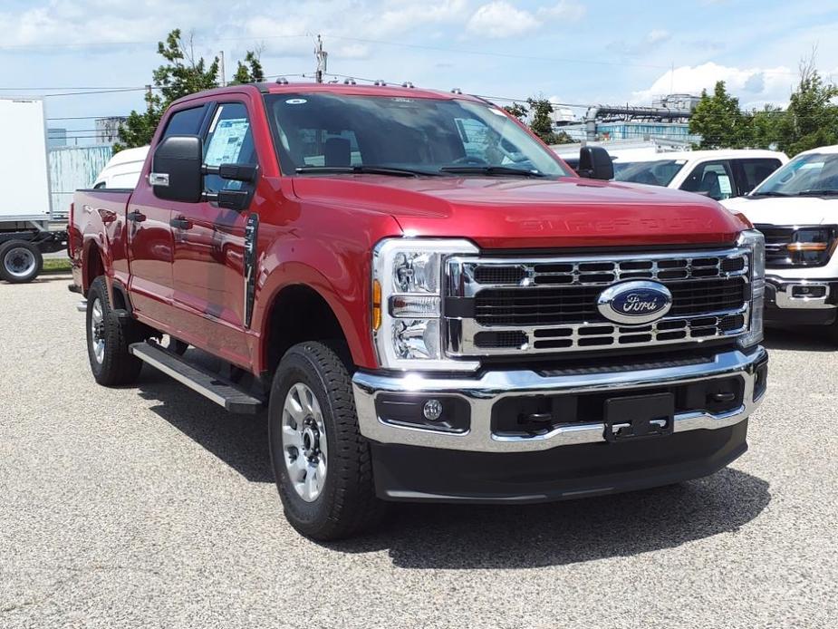 new 2024 Ford F-250 car, priced at $58,475