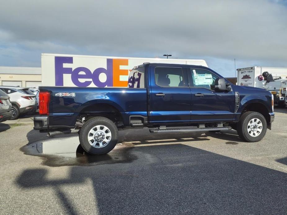 new 2024 Ford F-350 car, priced at $62,255