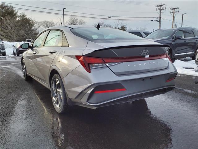 new 2025 Hyundai Elantra car, priced at $22,537