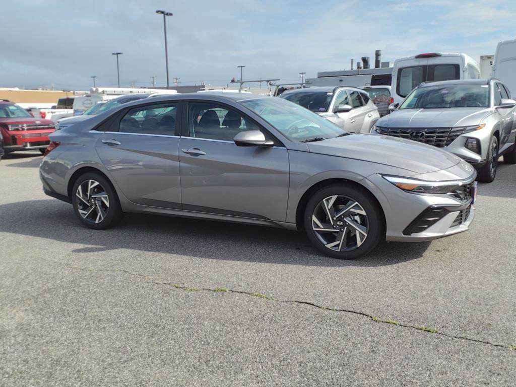 used 2024 Hyundai Elantra car, priced at $24,991