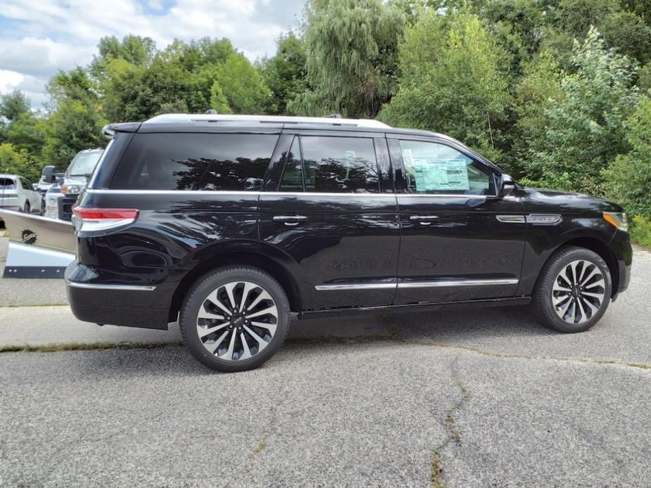 new 2024 Lincoln Navigator car, priced at $99,995