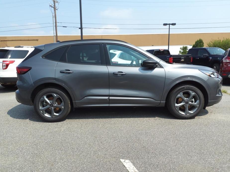 new 2024 Ford Escape car, priced at $29,995