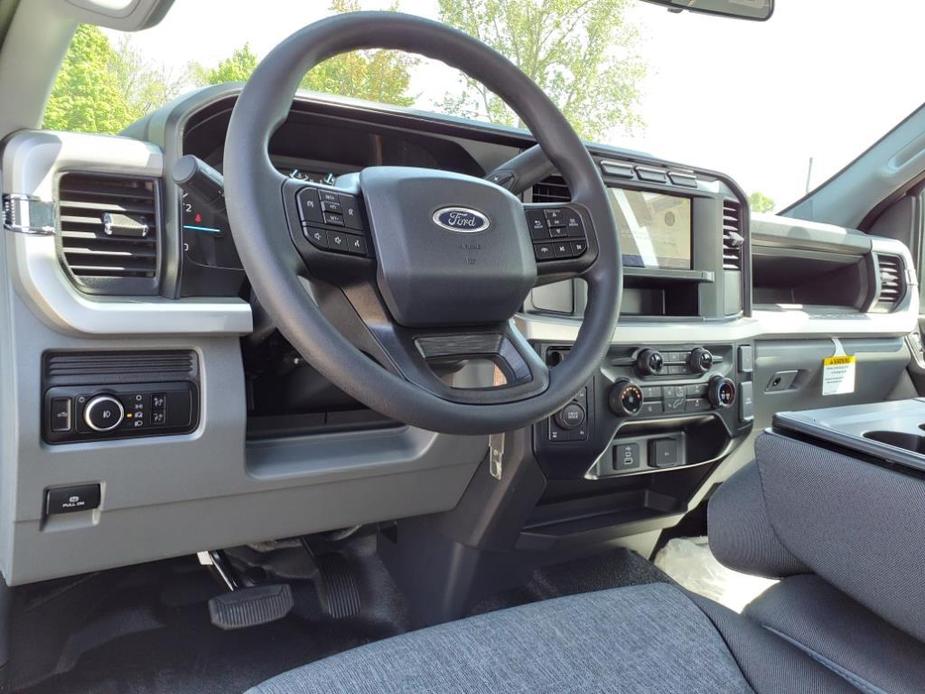 new 2024 Ford F-250 car, priced at $47,495