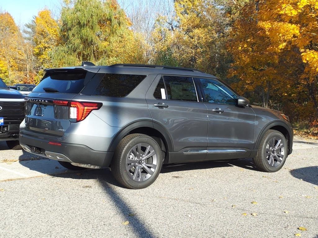 new 2025 Ford Explorer car, priced at $45,356