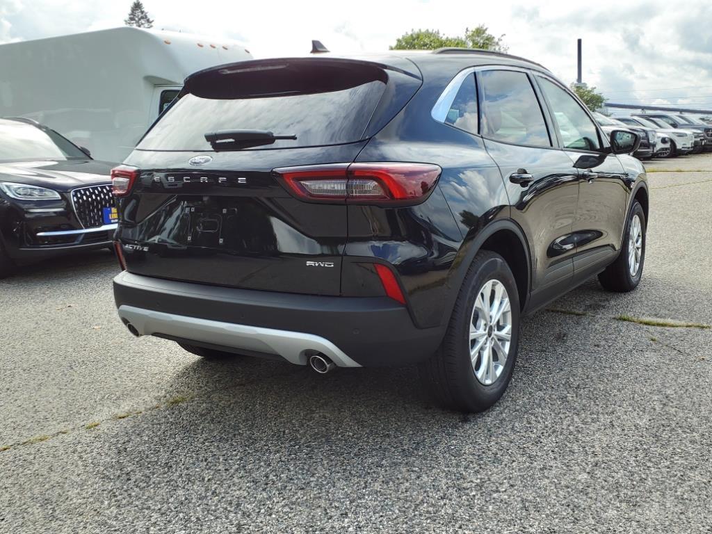 new 2024 Ford Escape car, priced at $31,255