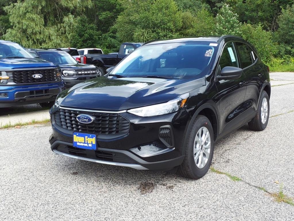 new 2024 Ford Escape car, priced at $31,255