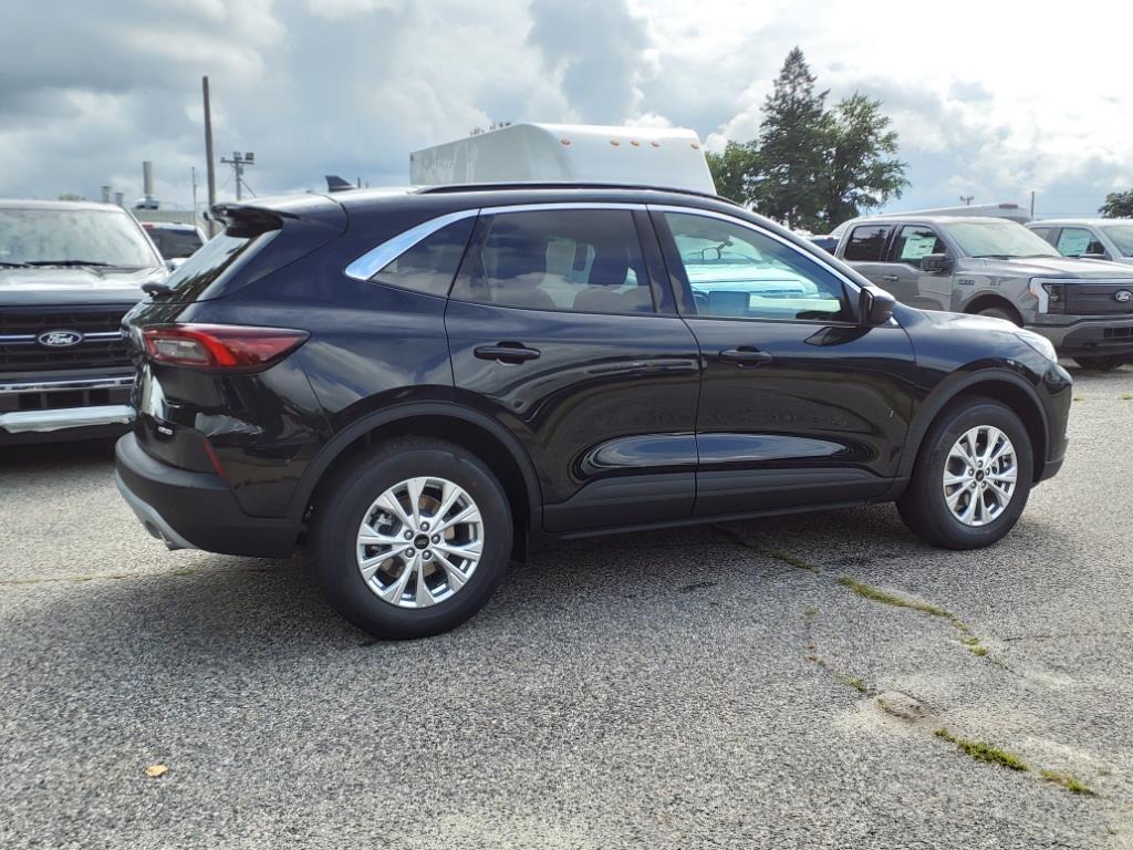 new 2024 Ford Escape car, priced at $31,255