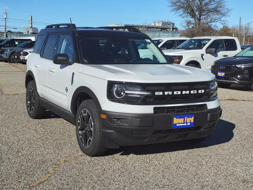 new 2024 Ford Bronco Sport car, priced at $33,004