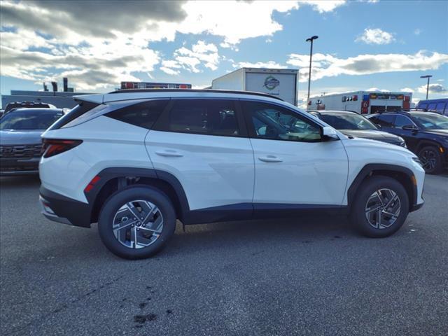 new 2025 Hyundai Tucson Hybrid car, priced at $35,870