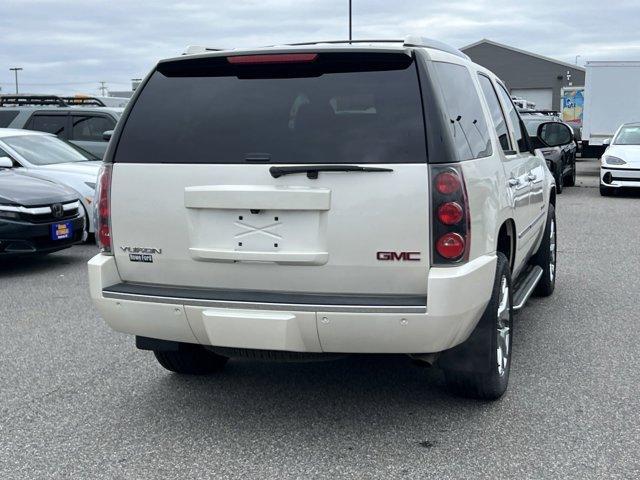 used 2013 GMC Yukon car, priced at $19,991