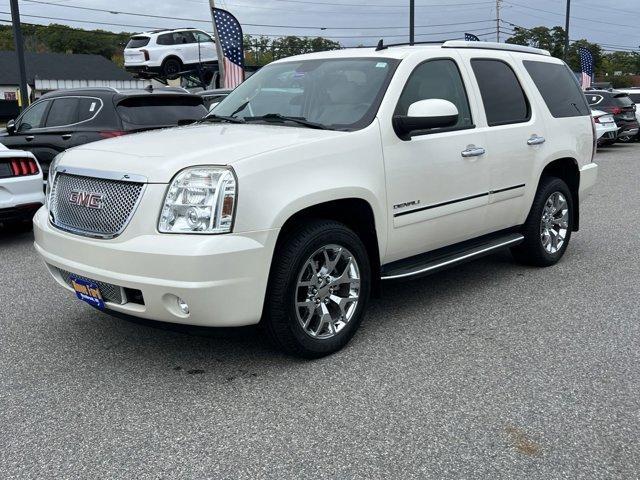 used 2013 GMC Yukon car, priced at $19,991