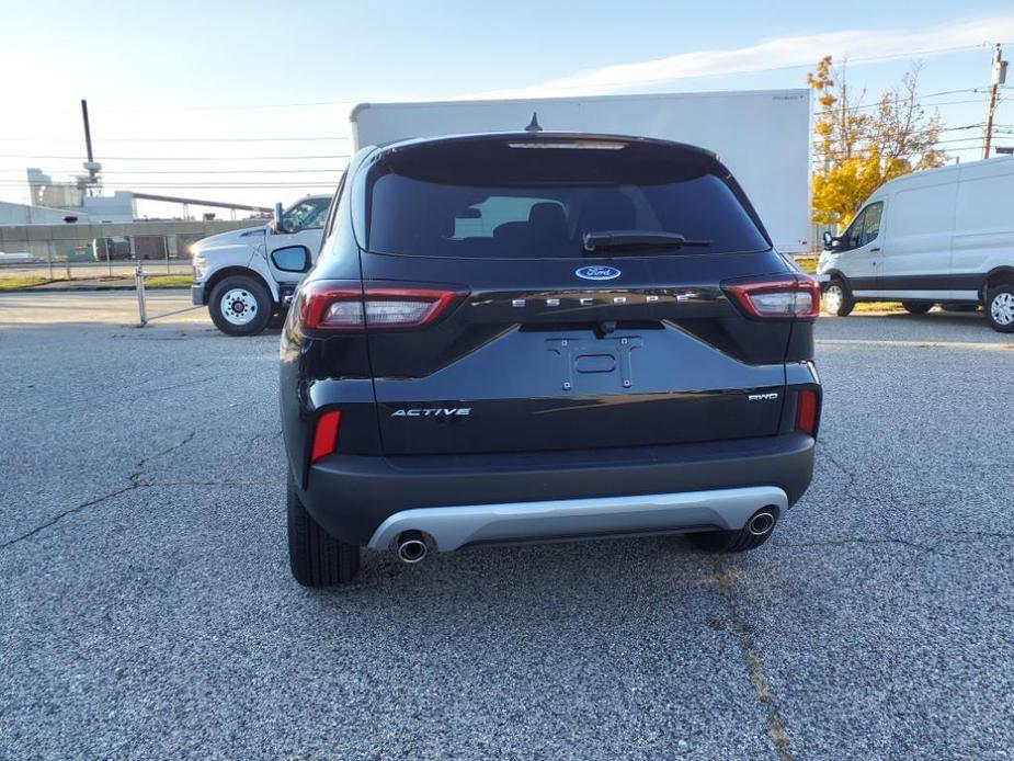 new 2025 Ford Escape car, priced at $32,630