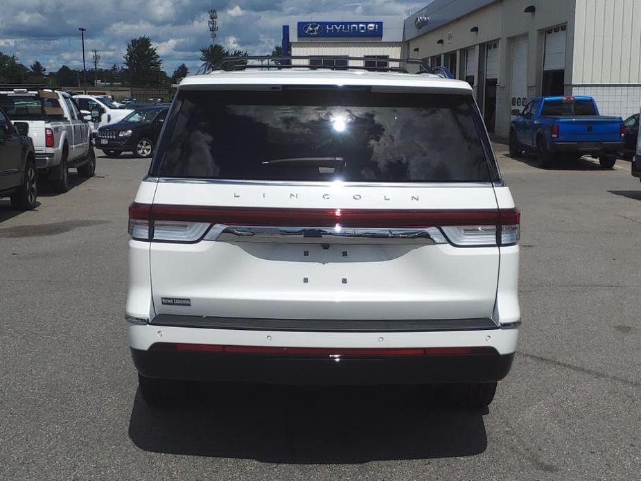 new 2024 Lincoln Navigator car, priced at $100,886