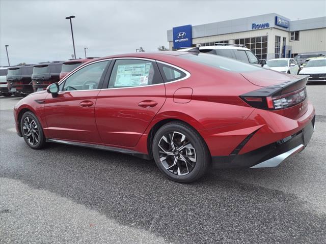 new 2024 Hyundai Sonata car, priced at $30,740