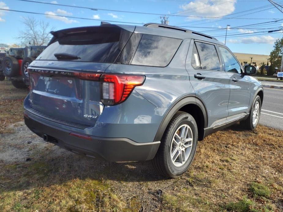 new 2025 Ford Explorer car, priced at $41,030