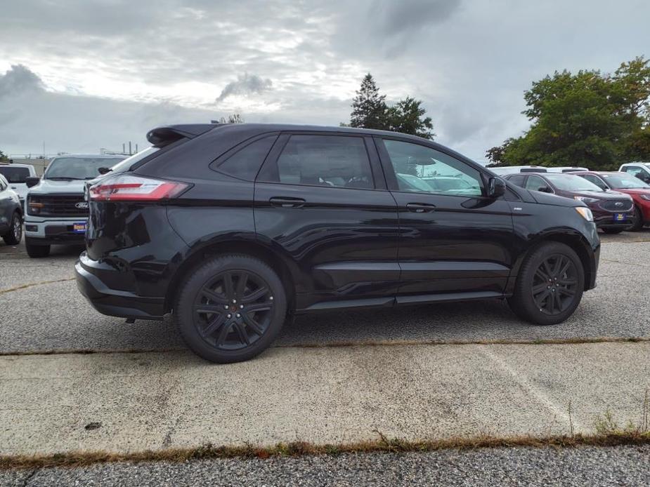 new 2024 Ford Edge car, priced at $43,960