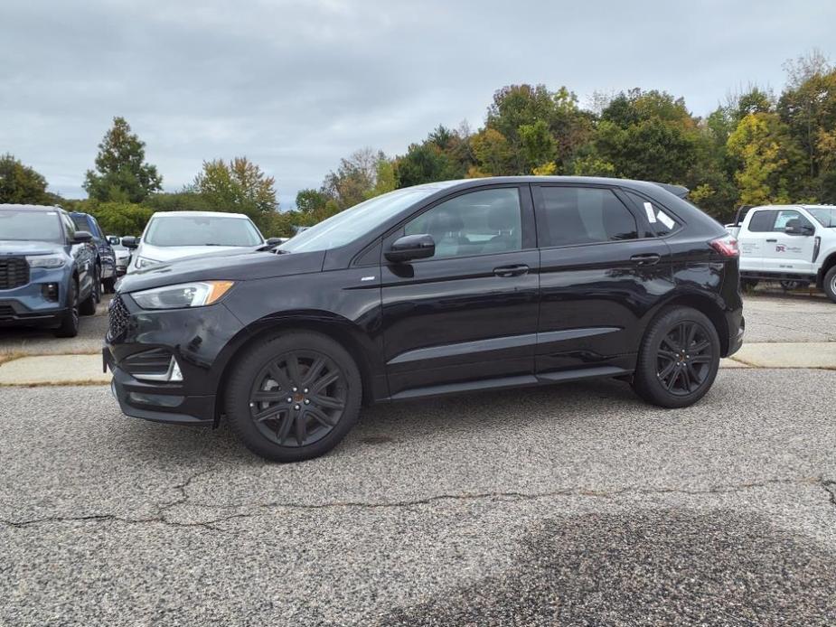 new 2024 Ford Edge car, priced at $43,960