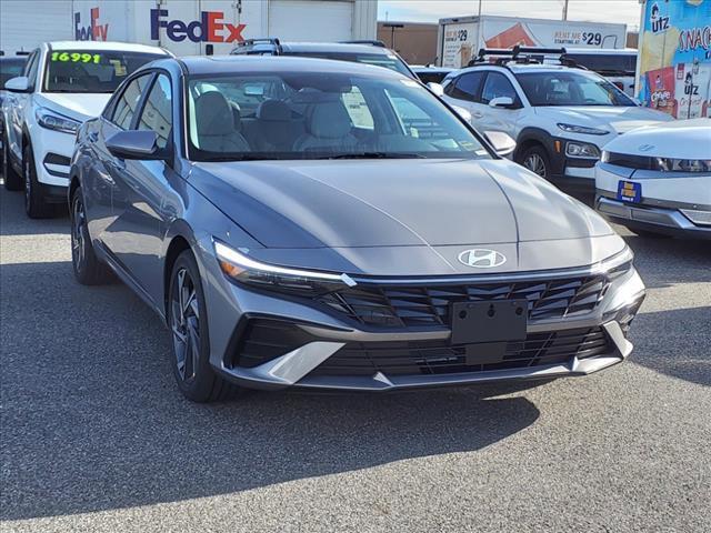 new 2025 Hyundai Elantra car, priced at $28,210