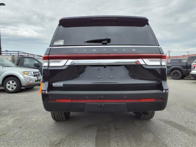 new 2024 Lincoln Navigator car, priced at $91,168