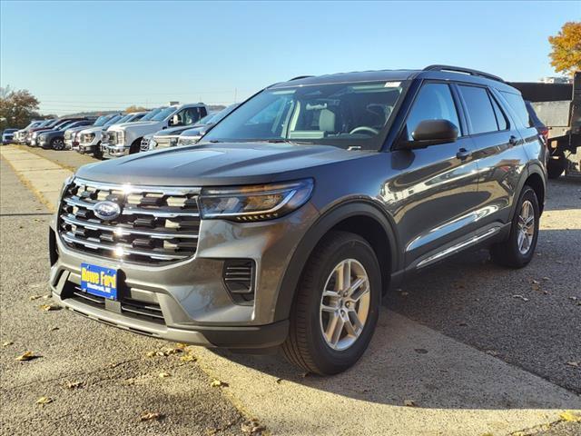 new 2025 Ford Explorer car, priced at $40,616