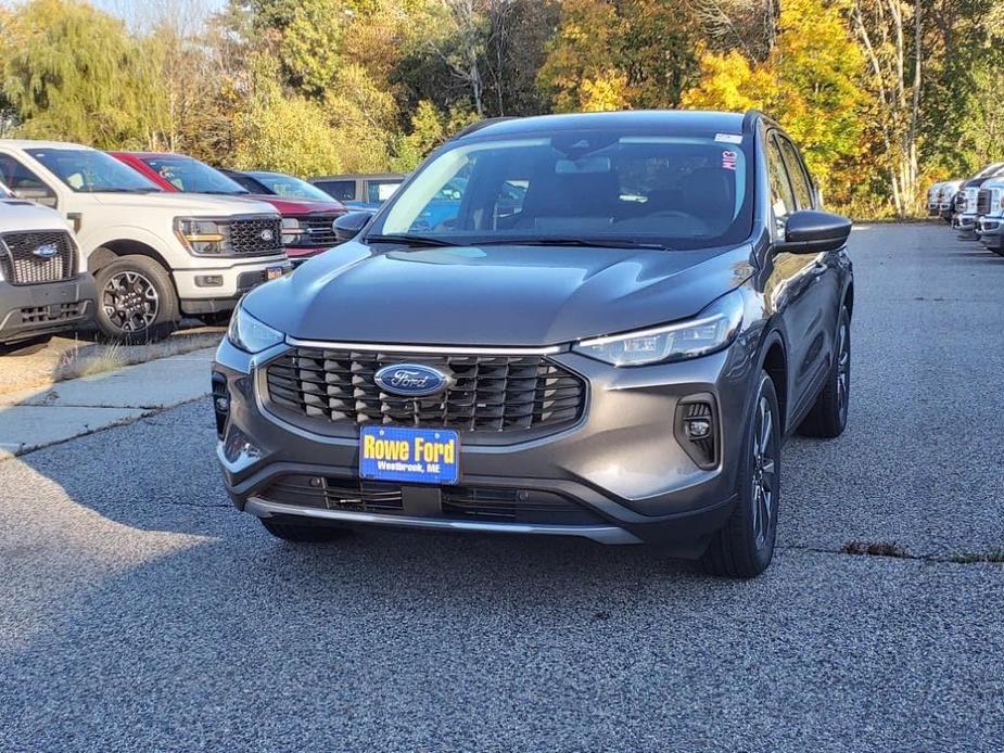 new 2025 Ford Escape car, priced at $38,515