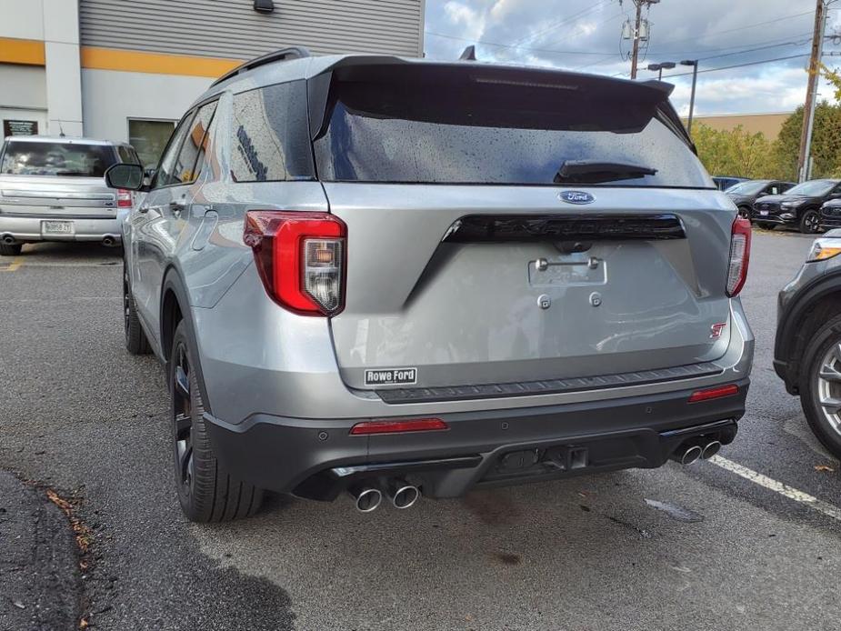 new 2024 Ford Explorer car, priced at $56,995