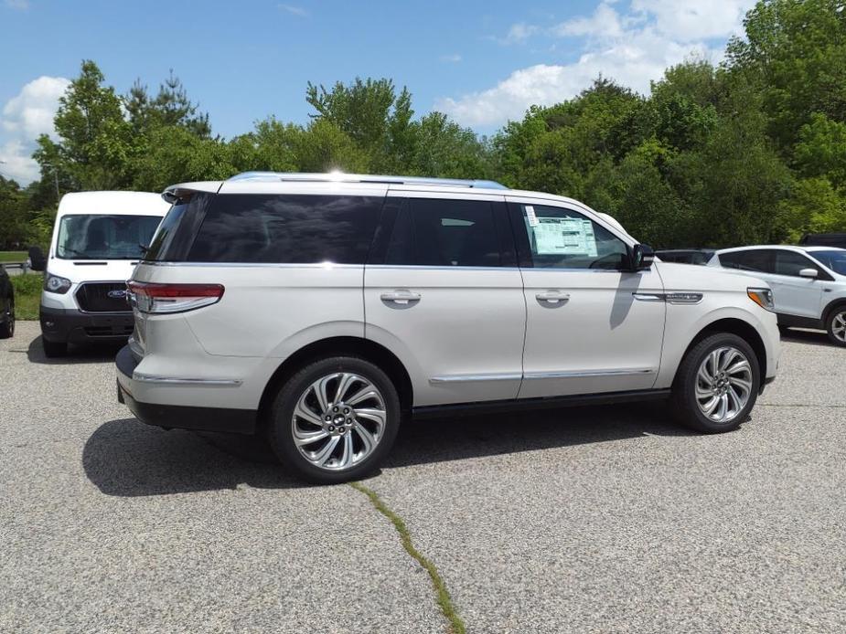 new 2024 Lincoln Navigator car, priced at $96,995