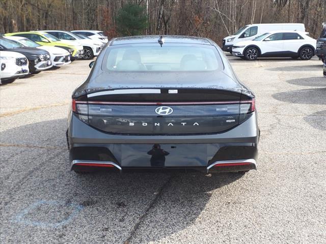 new 2025 Hyundai Sonata car, priced at $30,905