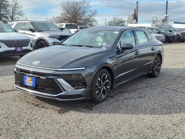 new 2025 Hyundai Sonata car, priced at $30,905