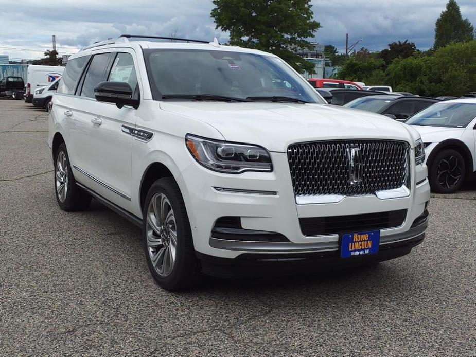 new 2024 Lincoln Navigator car, priced at $101,698