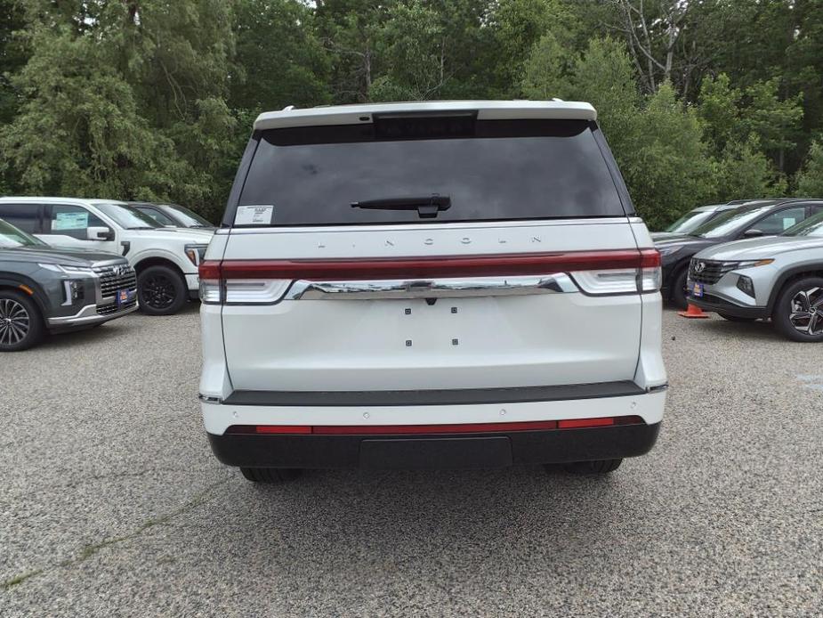 new 2024 Lincoln Navigator car, priced at $101,698