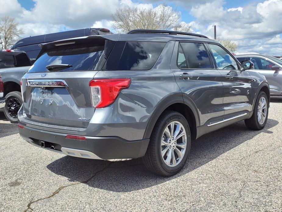 new 2024 Ford Explorer car, priced at $47,931