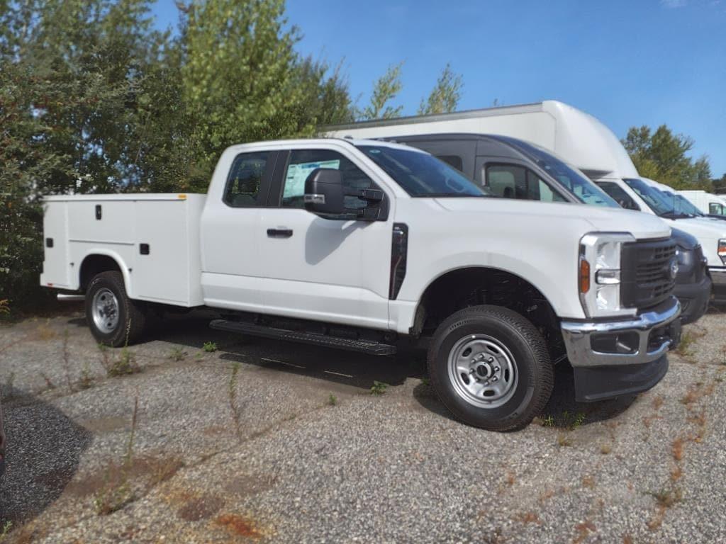 new 2024 Ford F-250 car, priced at $65,995