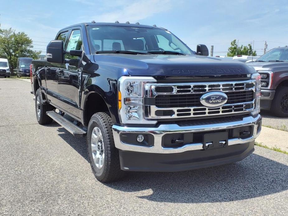 new 2024 Ford F-250 car, priced at $57,980