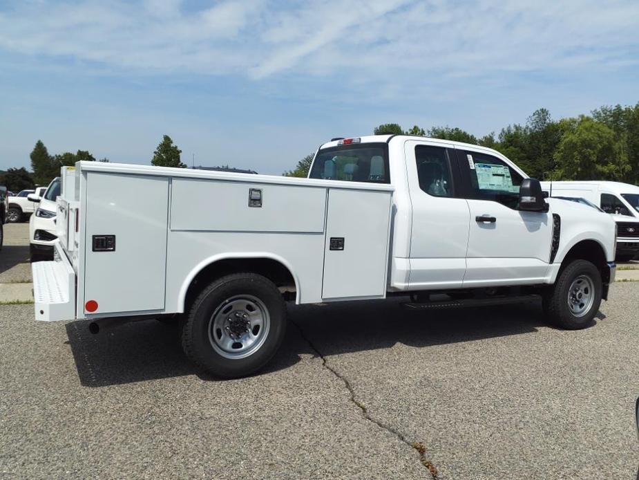 new 2024 Ford F-350 car, priced at $69,355