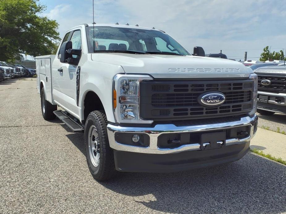 new 2024 Ford F-350 car, priced at $69,355