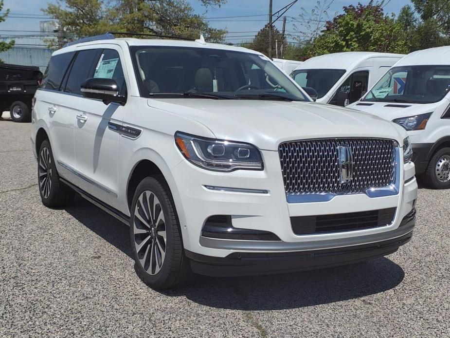 new 2024 Lincoln Navigator car, priced at $99,995