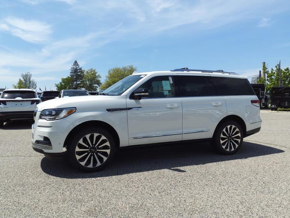 new 2024 Lincoln Navigator car, priced at $99,995