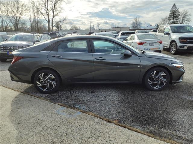 new 2025 Hyundai Elantra car, priced at $28,190