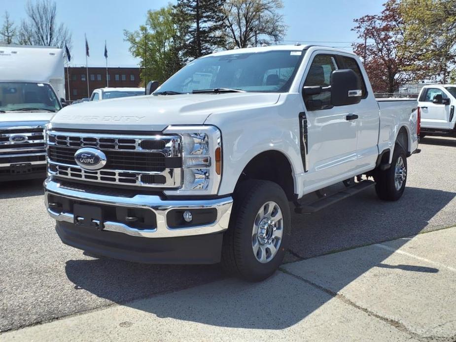 new 2024 Ford F-250 car, priced at $50,995