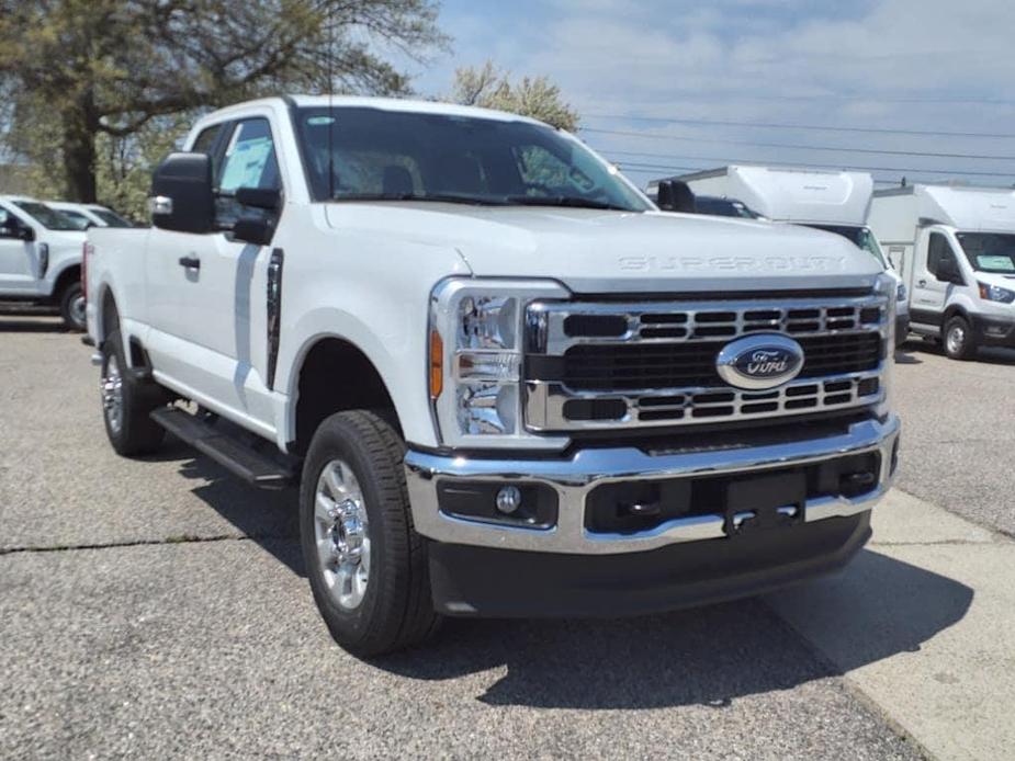 new 2024 Ford F-250 car, priced at $50,995