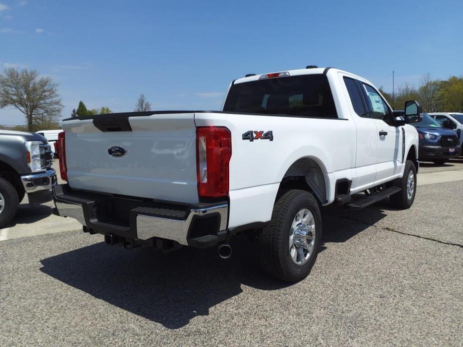 new 2024 Ford F-250 car, priced at $50,995