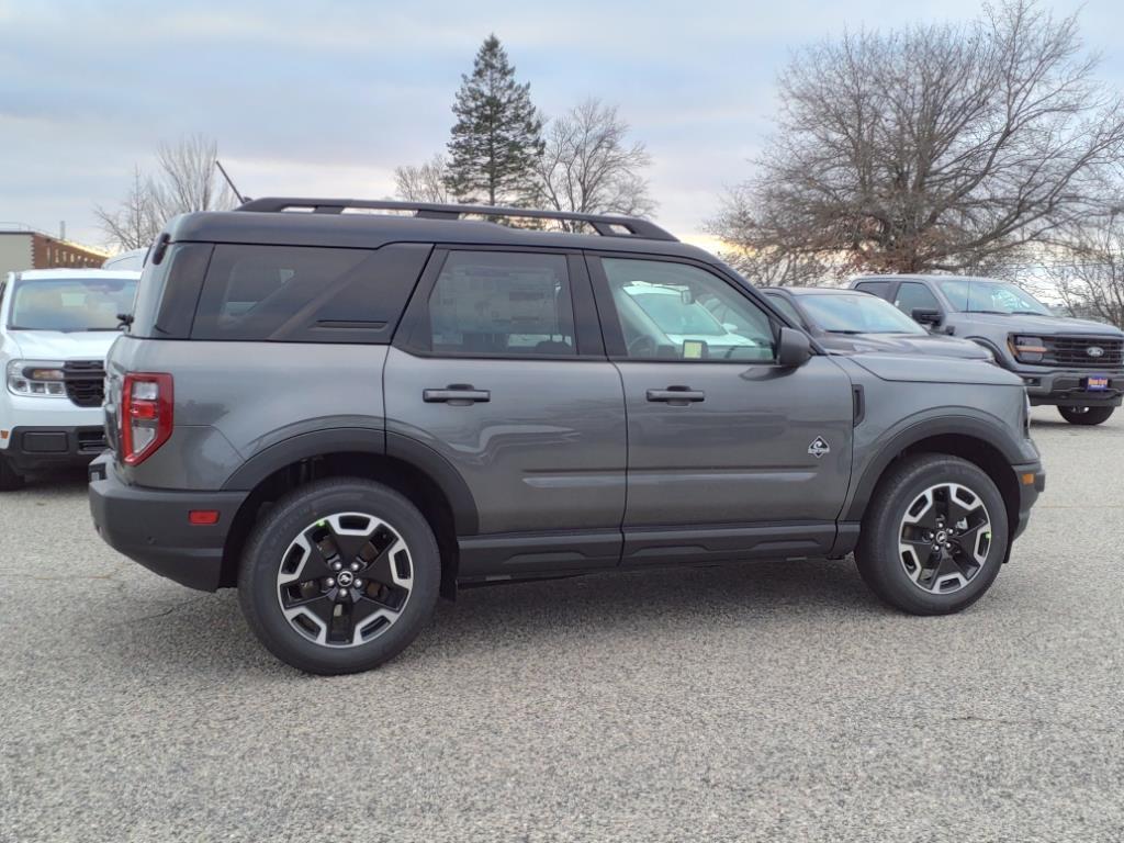 new 2024 Ford Bronco Sport car, priced at $33,359