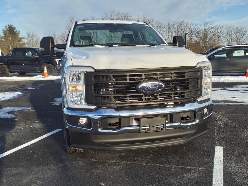 new 2025 Ford F-250 car, priced at $54,160