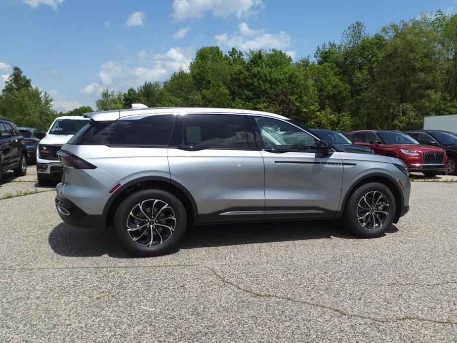 new 2024 Lincoln Nautilus car, priced at $54,889