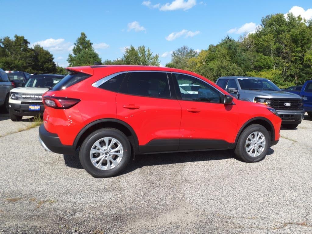 new 2024 Ford Escape car, priced at $31,502