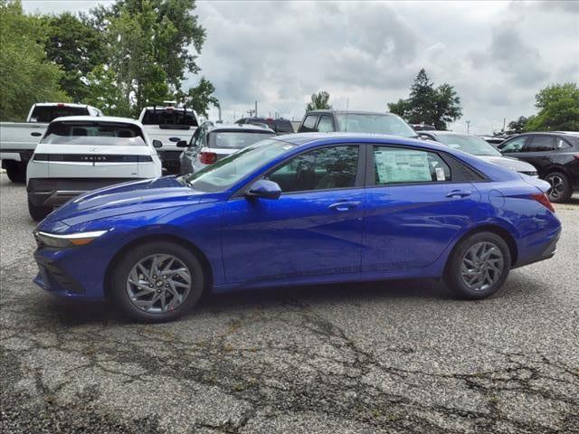 used 2024 Hyundai ELANTRA HEV car, priced at $22,993