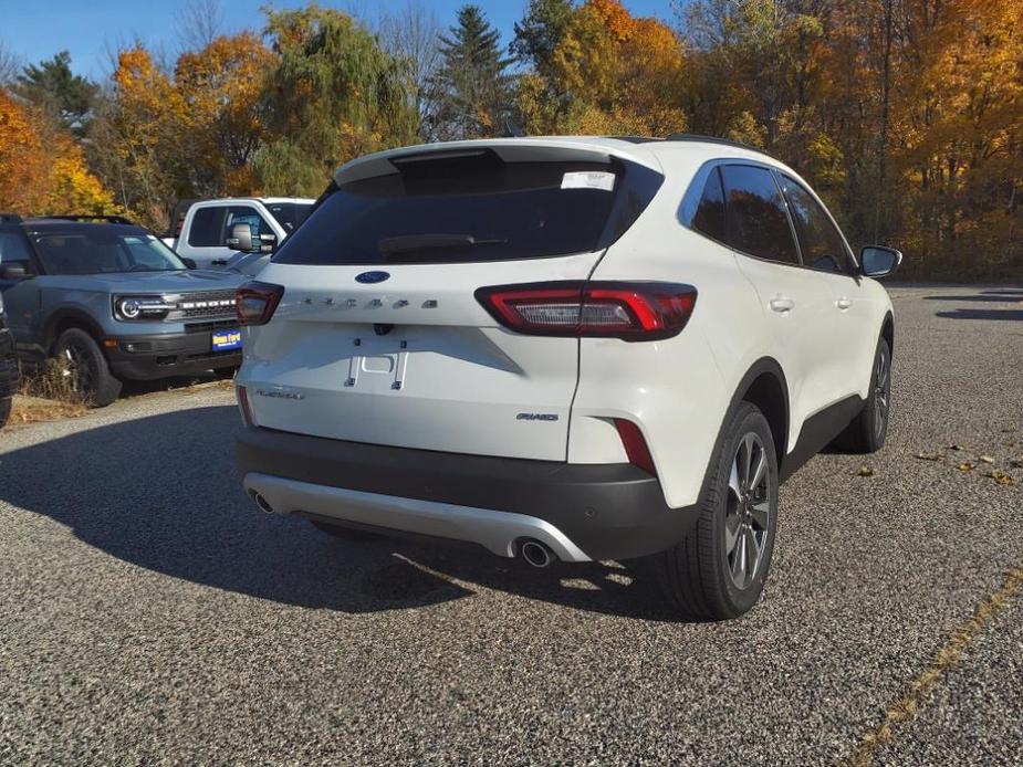 new 2025 Ford Escape car, priced at $38,285