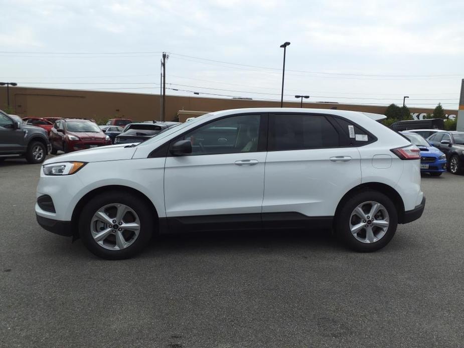 new 2024 Ford Edge car, priced at $37,381